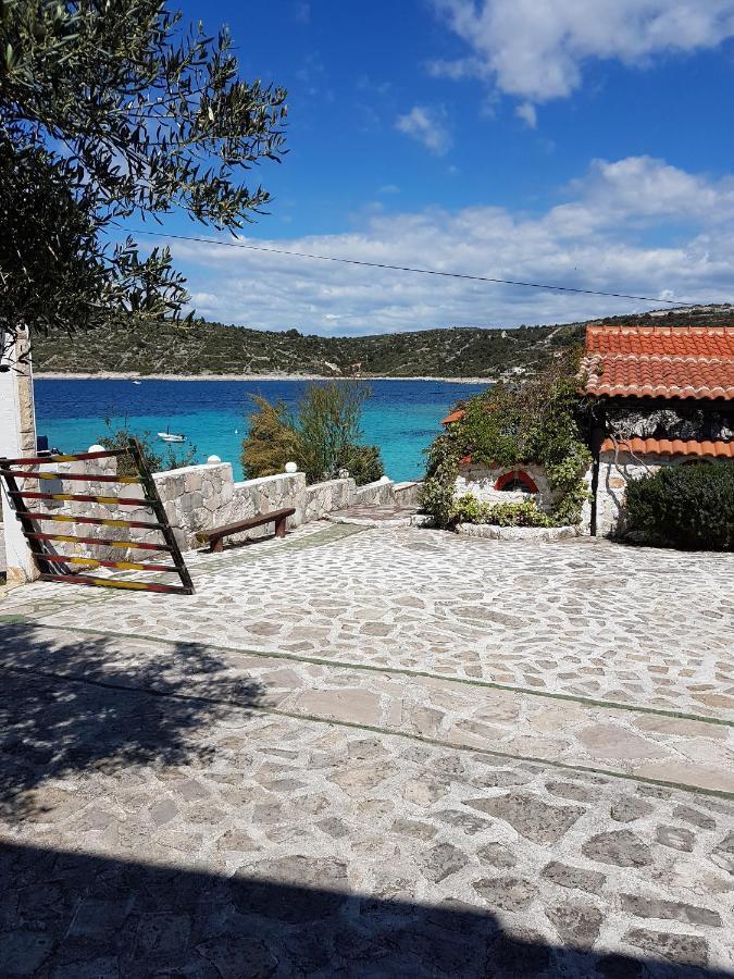 Family Friendly Seaside Apartments Kanica, Rogoznica - 12895 Buitenkant foto